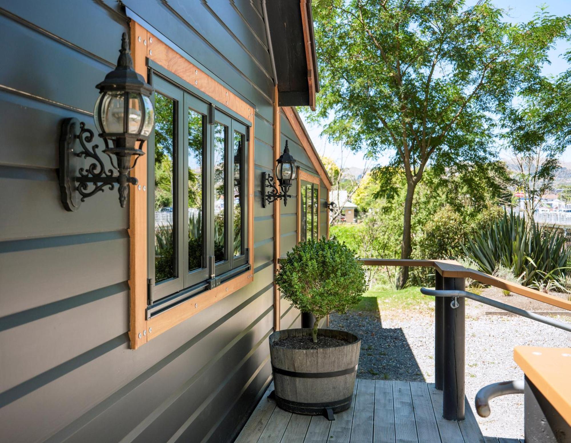 Black Cottage Boutique Acommodation Havelock North Exterior foto